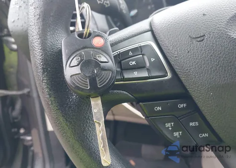 2017 Ford Escape Se from USA, damaged, VIN 1FMCU9GD7HUC73595